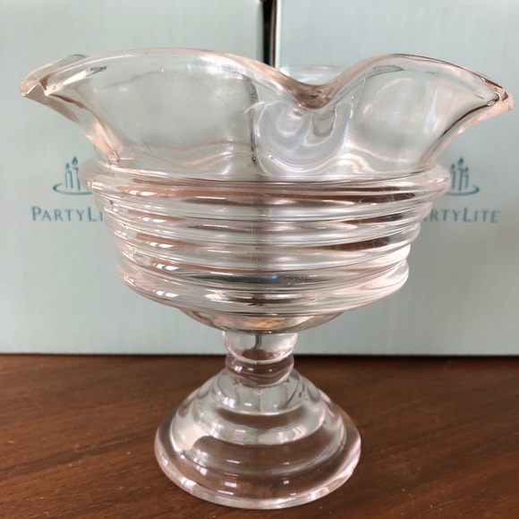 3/25✨ PartyLite Sundae Pillar Holder - Picture 3 of 6